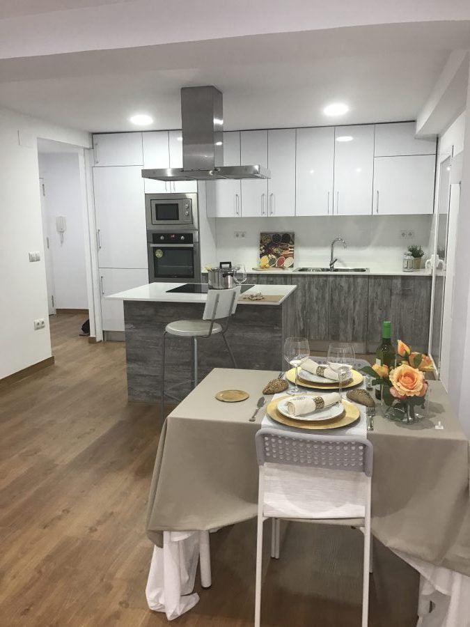 Awesome Apartment Near Ruzafa For 117000 Euros