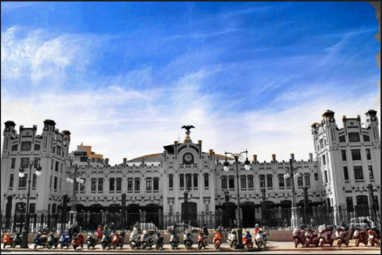 Valencia Main Railway Station. A Great starting or finishing point for any journey and just one of the places to get around from Valencia. 