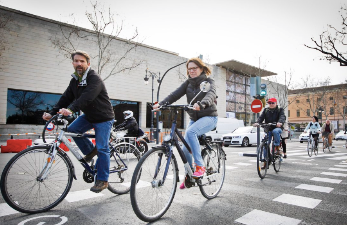 Valencia has one of the best network of Cycle Paths in the world. That and with the city being mostly totally flat it is a cyclist's paradise