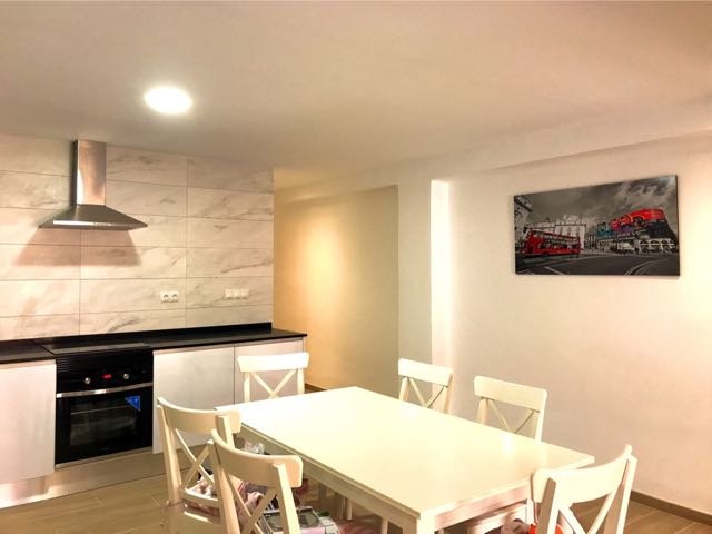 Cabanyal Market Apartment Modernisation