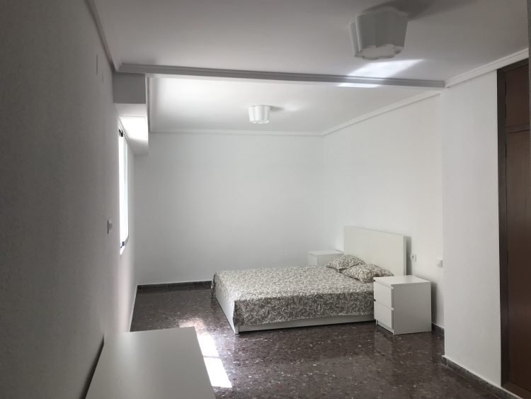 Main Bedroom Of Apartment Rental in Naquera
