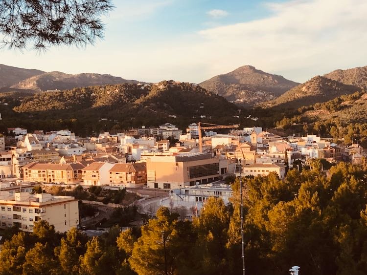 Naquera seen from the Ermita