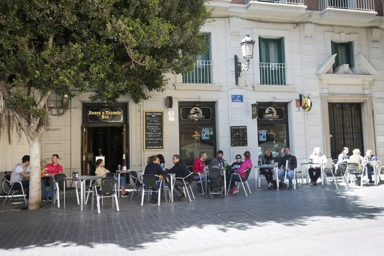 Beers and Travels Bar in Valencia