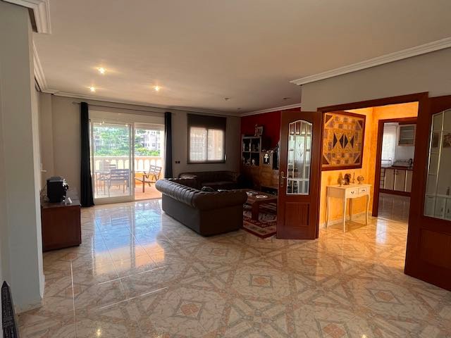 Property 1877 - Image 16