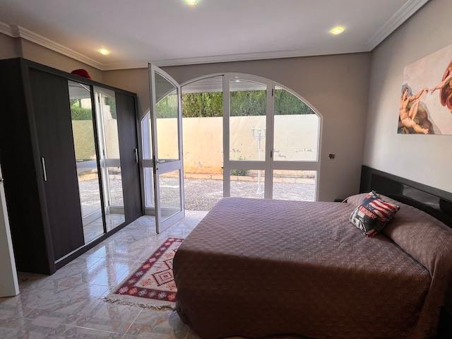 Property 1877 - Image 26