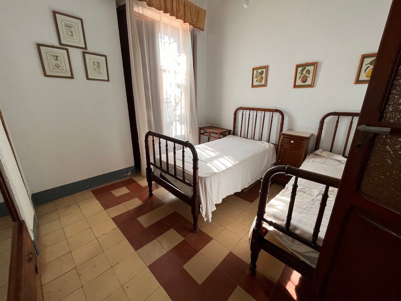 Property 2006 - Image 29