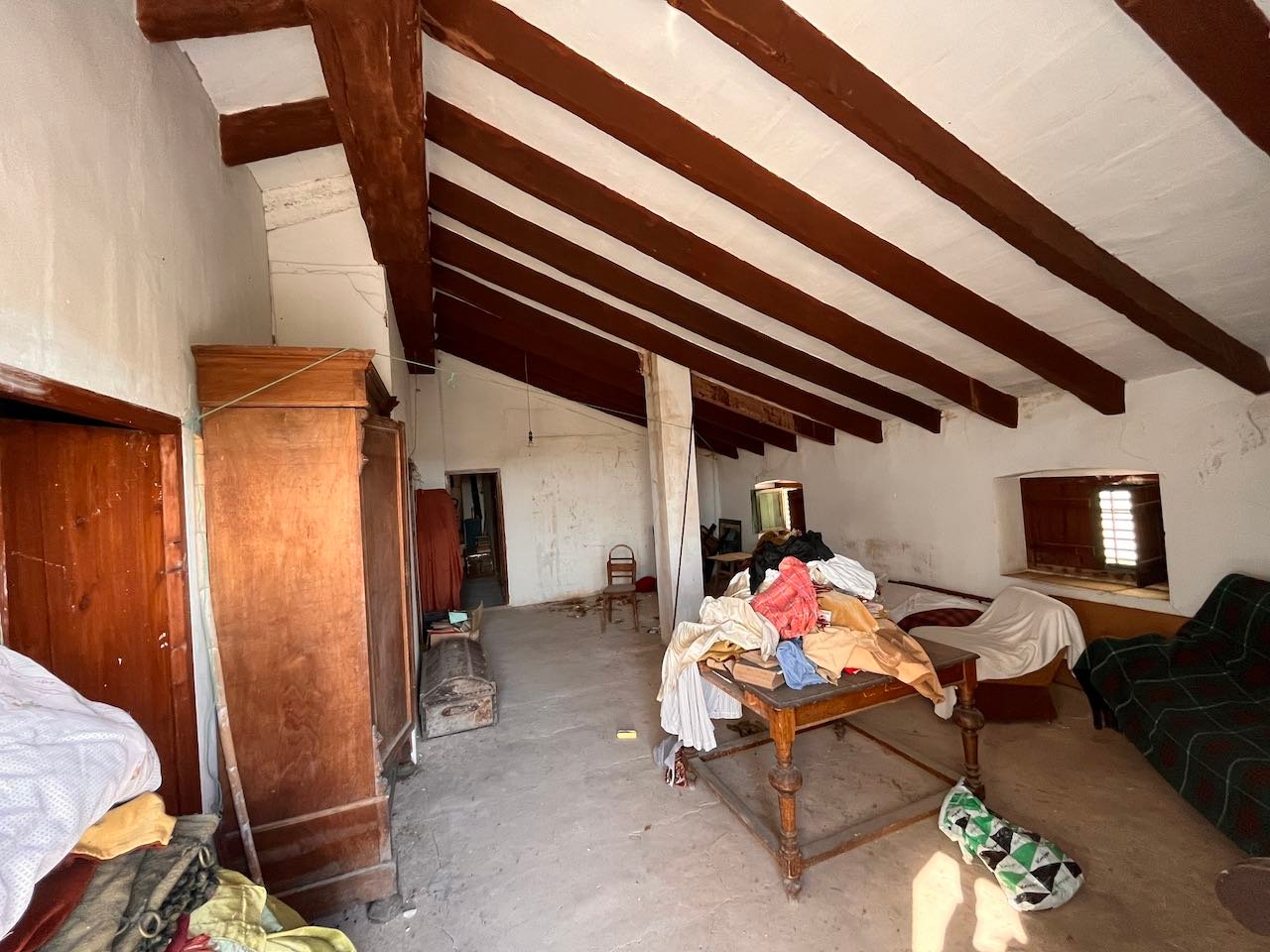 Property 2006 - Image 40