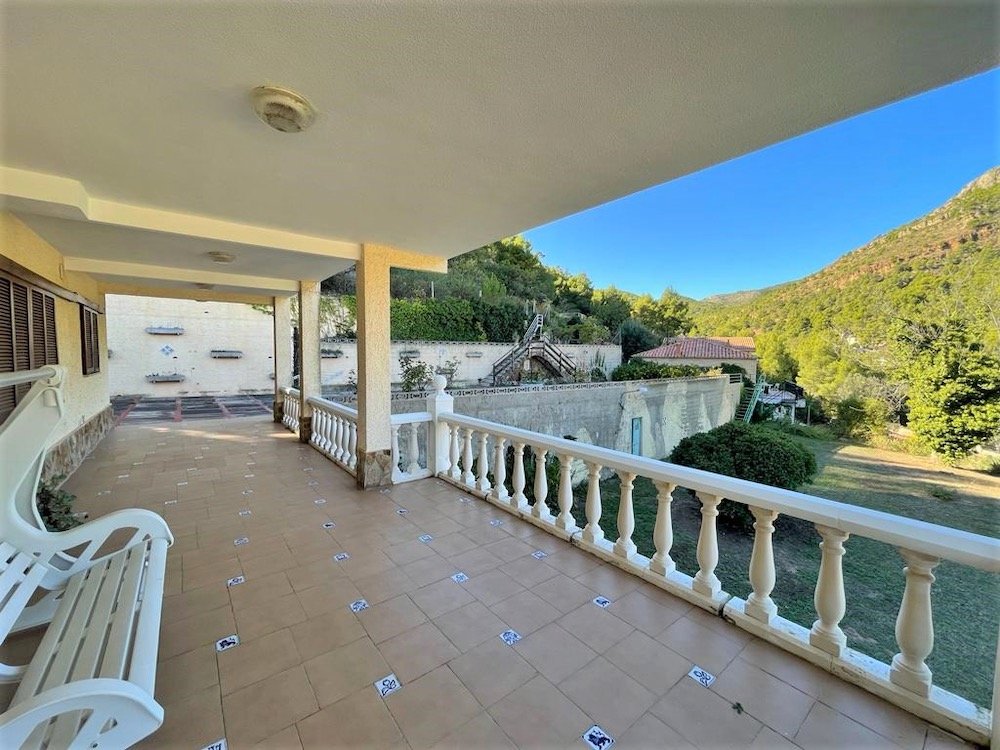 Property 2009 - Image 14