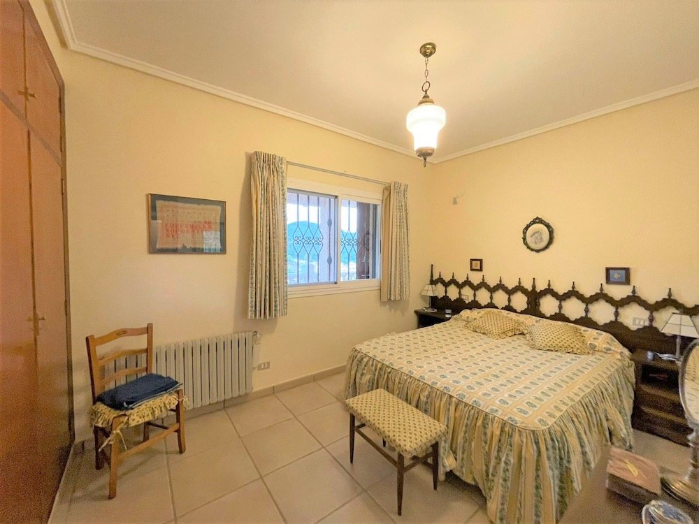 Property 2009 - Image 35