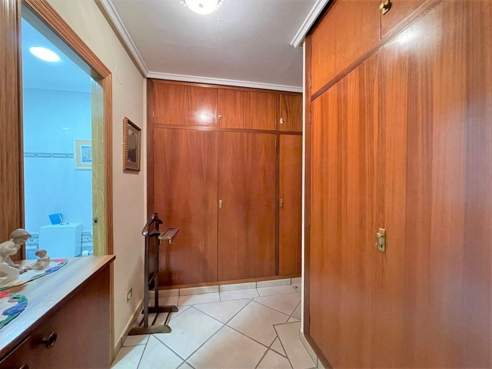 Property 2009 - Image 37