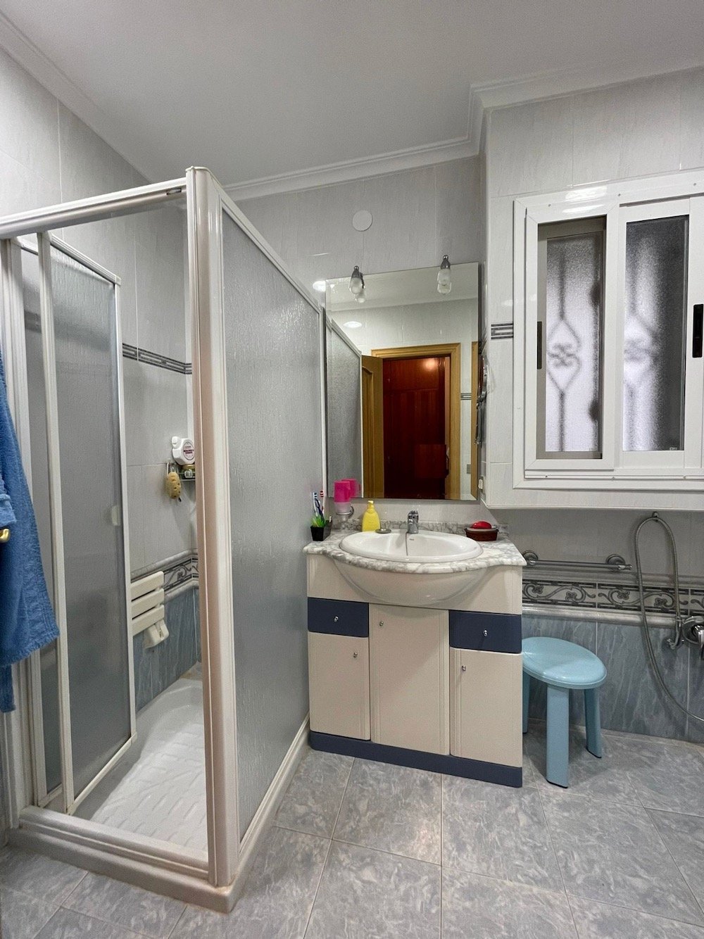 Property 2009 - Image 38