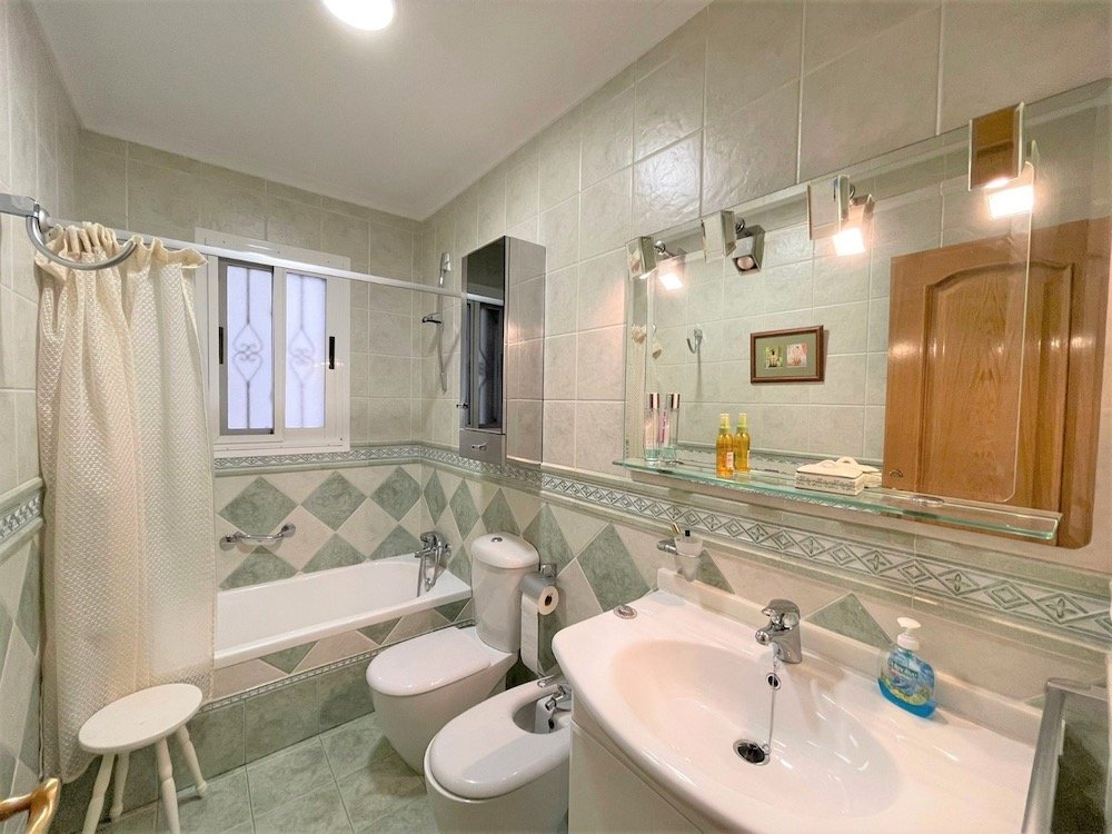 Property 2009 - Image 42