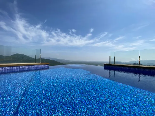 Property 2020 - Image 6