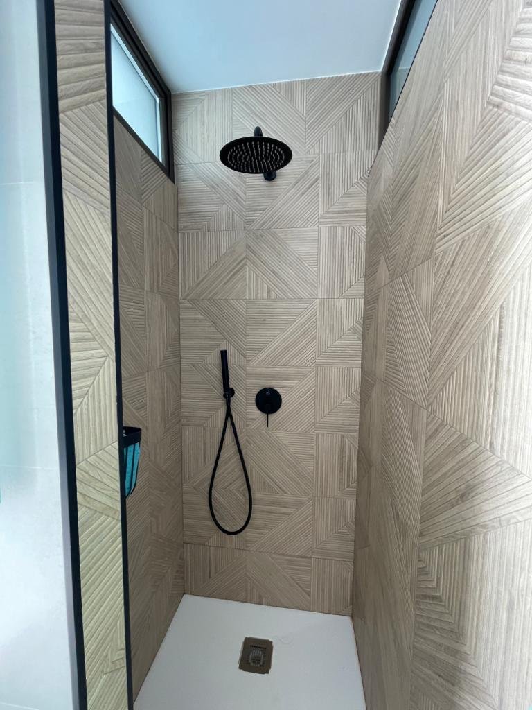 Property 2114 - Image 27