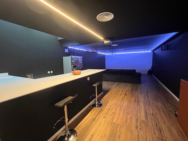 Property 2114 - Image 16