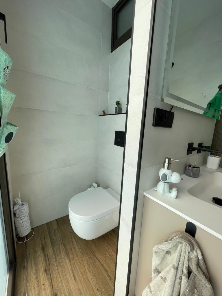 Property 2114 - Image 31