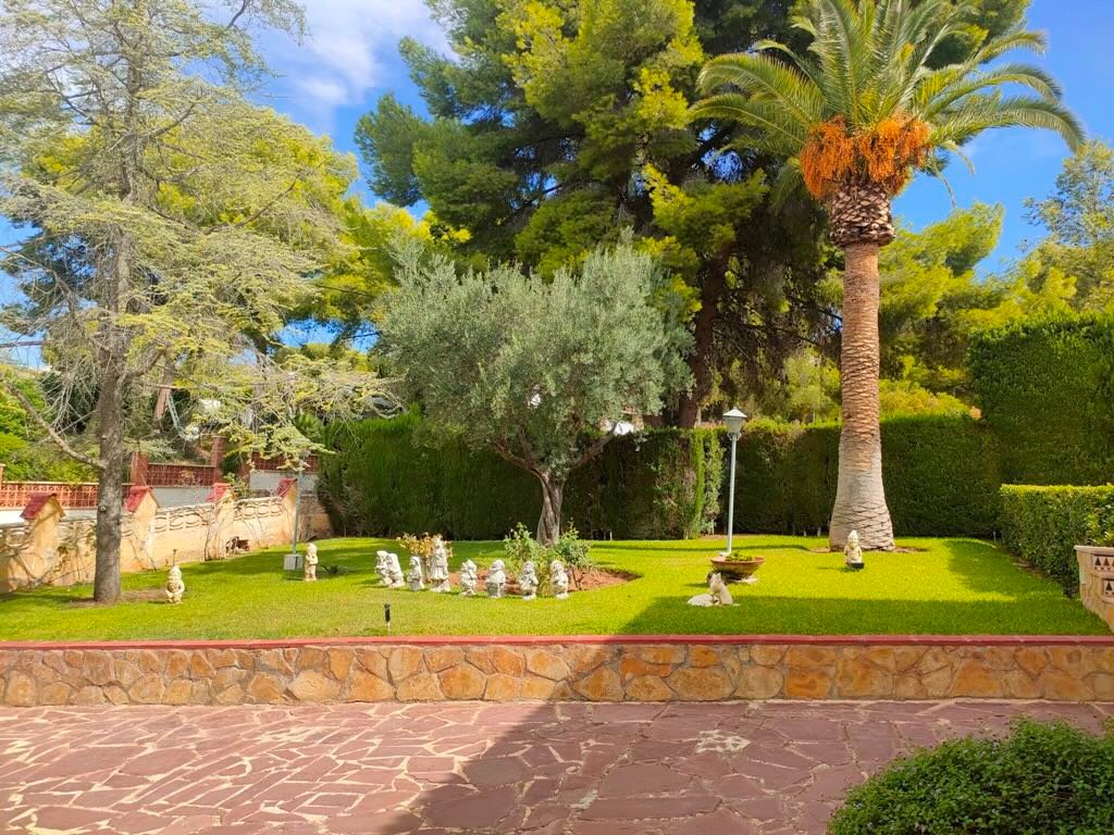 Property 2148 - Image 14