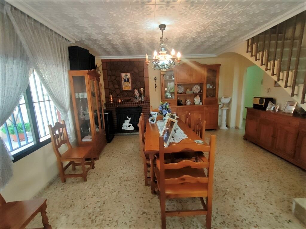 Property 2148 - Image 20