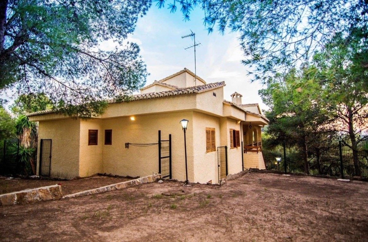 Property 2160 - Image 2