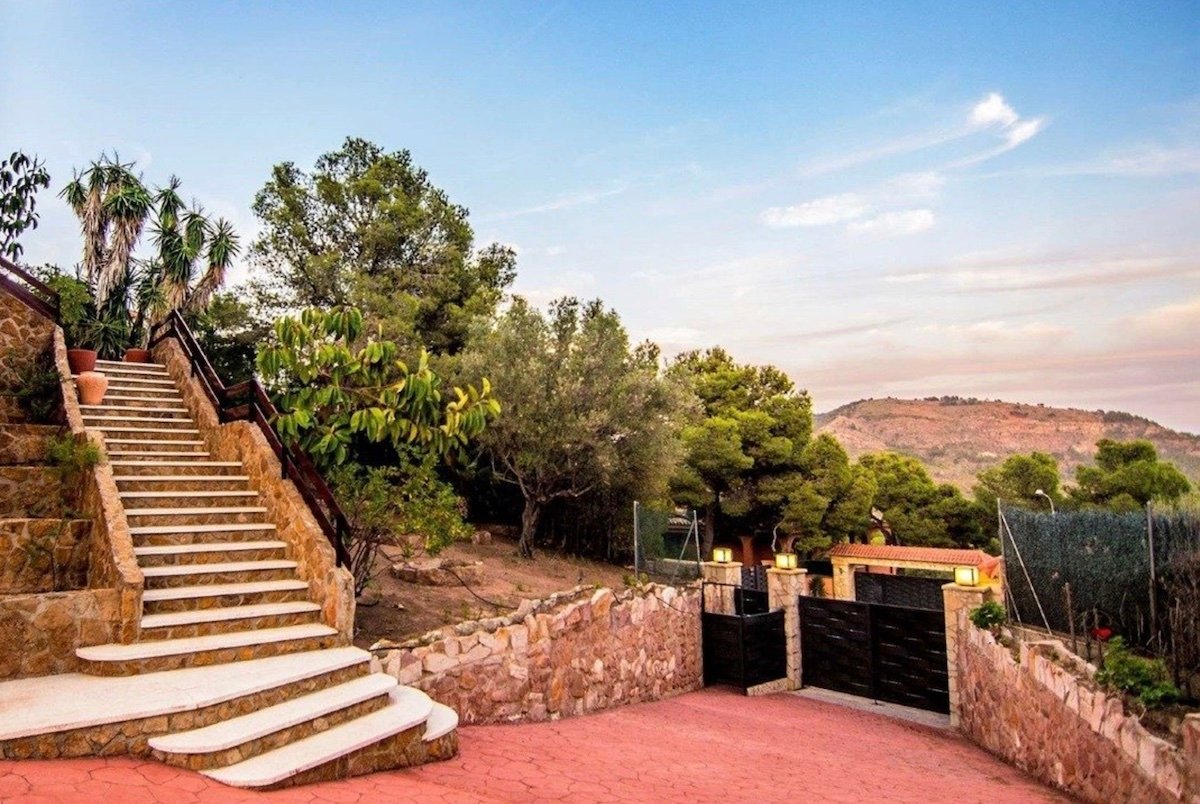 Property 2160 - Image 6