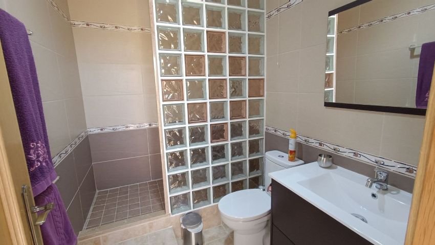 Property 2162 - Image 9