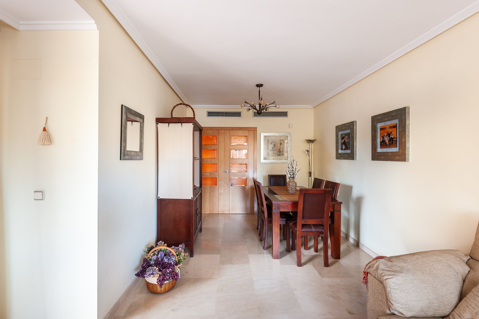 Property 2166 - Image 22