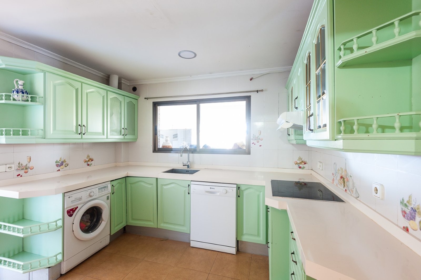 Property 2189 - Image 42