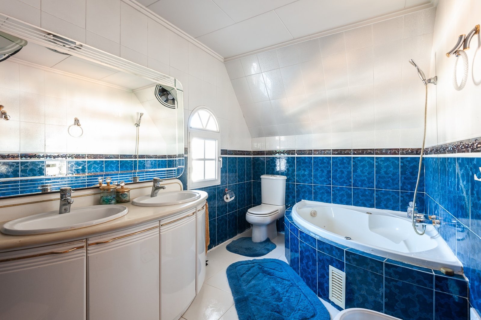 Property 2189 - Image 67