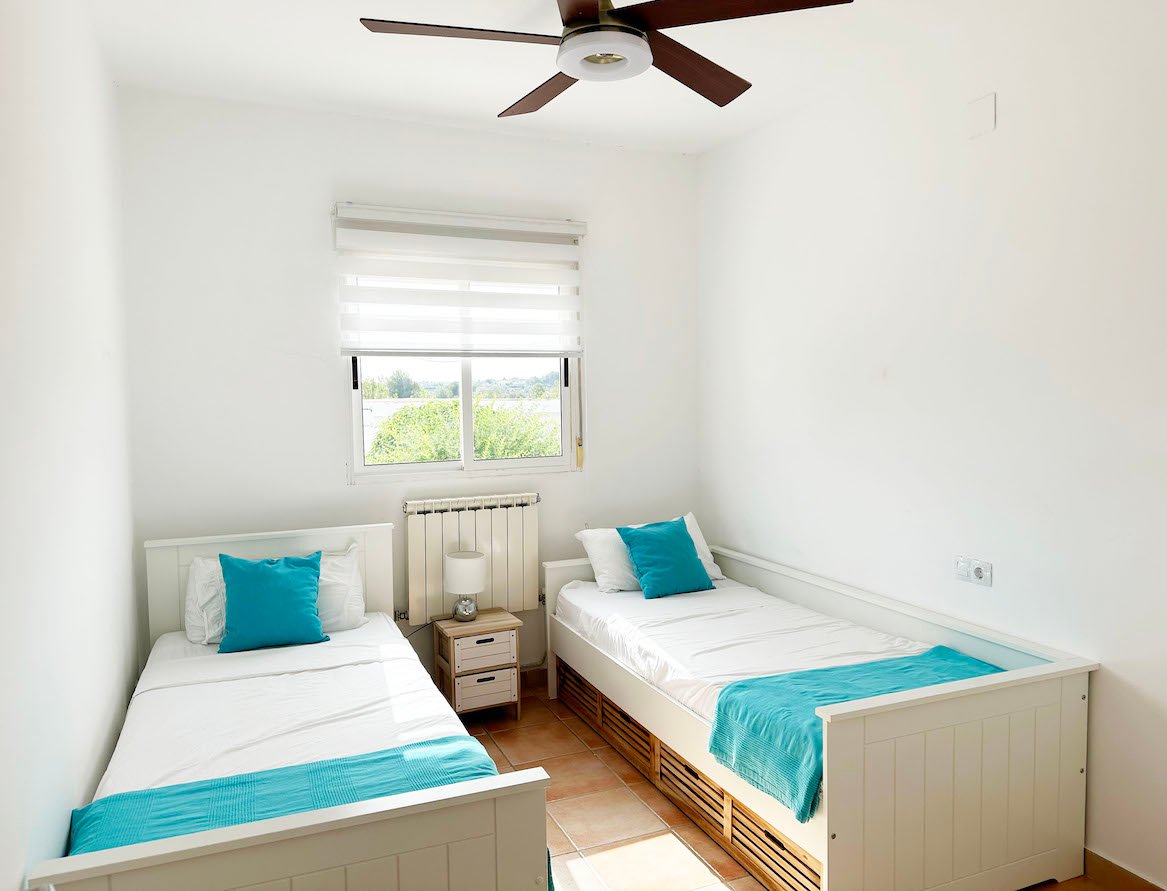 Property 2195 - Image 32