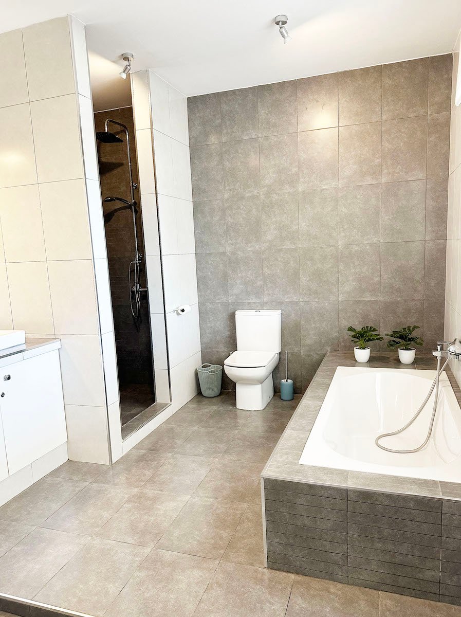 Property 2195 - Image 36