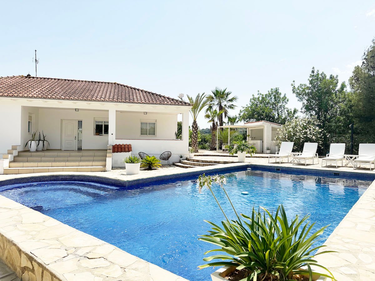 Property 2195 - Image 23