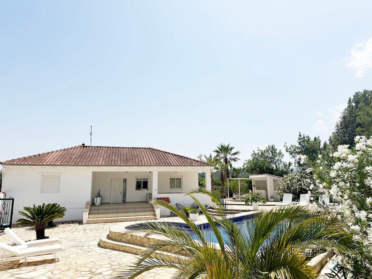 Freedom, Views and Tranquillity in Pedralba in Pedralba