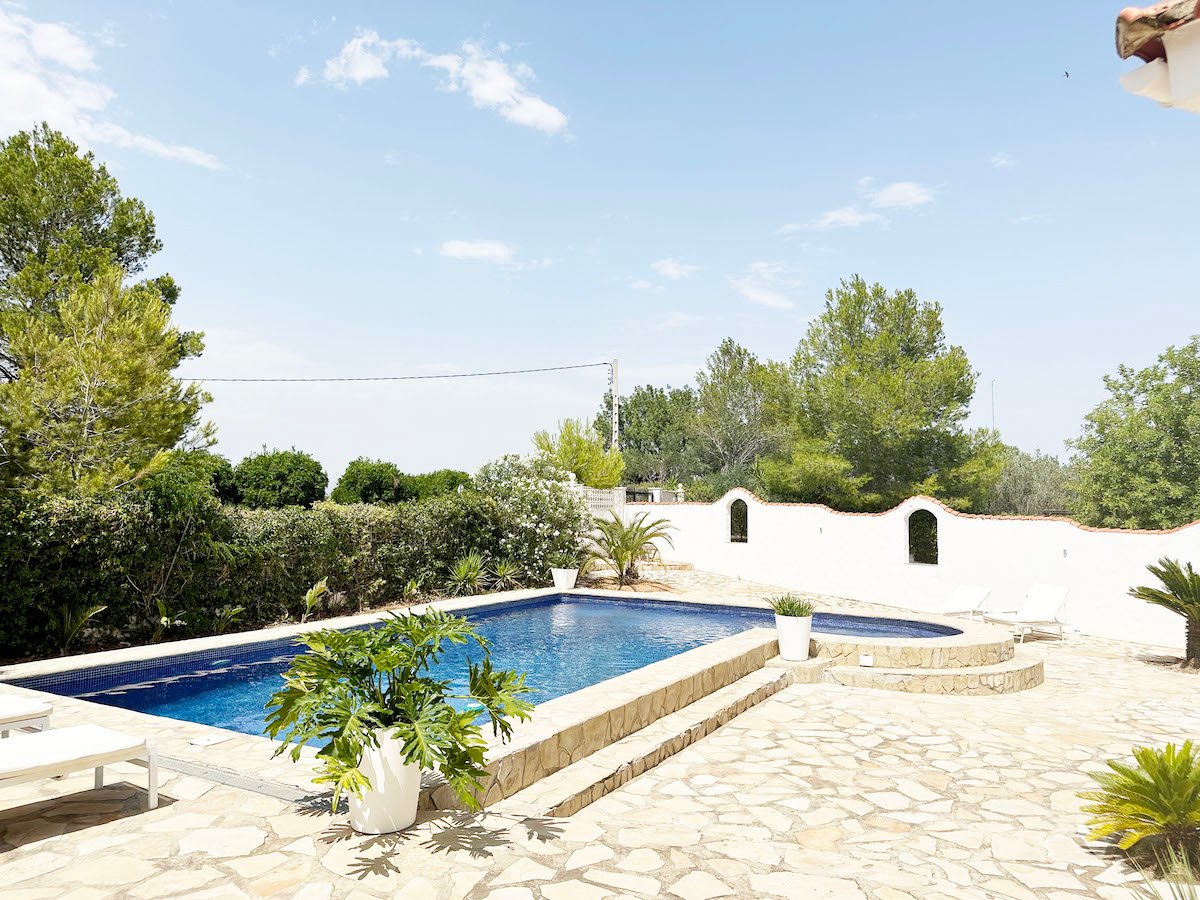 Property 2195 - Image 35