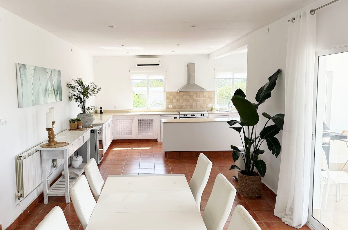 Property 2195 - Image 28