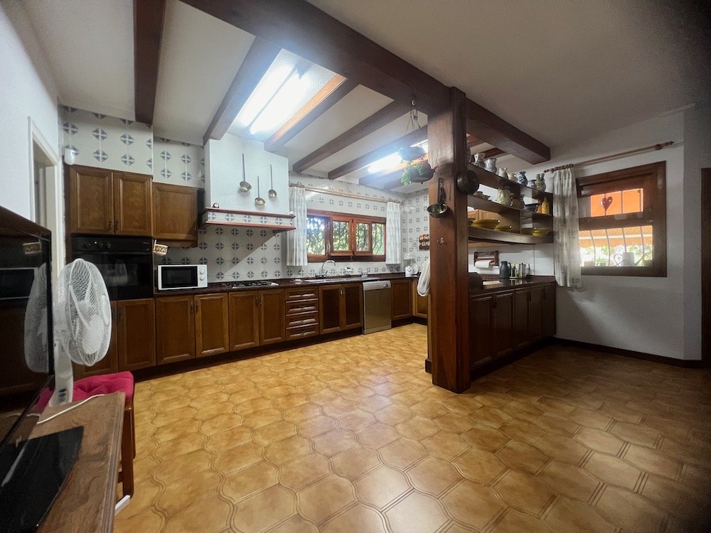 Property 2228 - Image 20