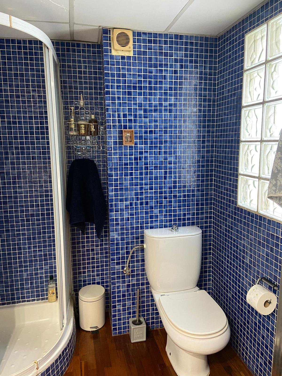 Property 2240 - Image 28