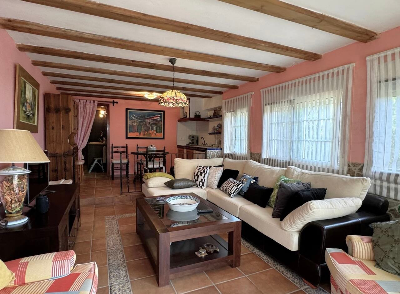 Property 2246 - Image 20