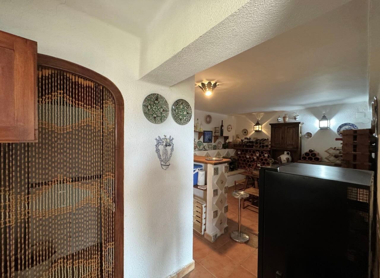 Property 2246 - Image 28