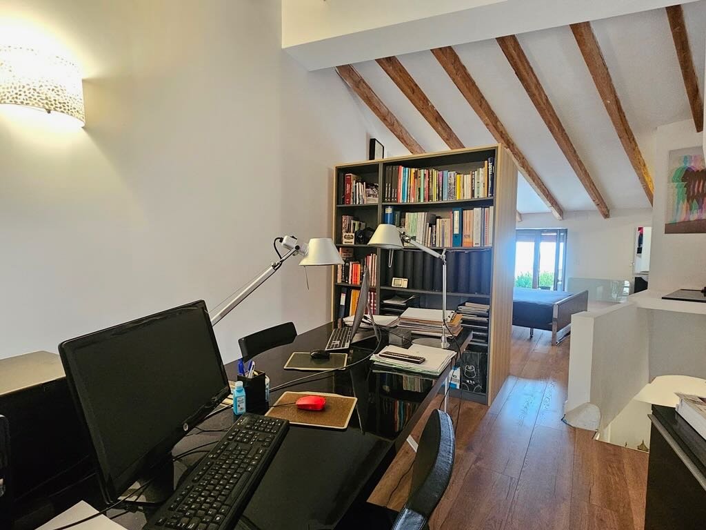 Property 2275 - Image 26