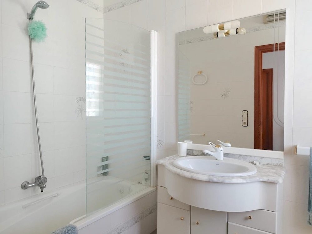 Property 2284 - Image 19