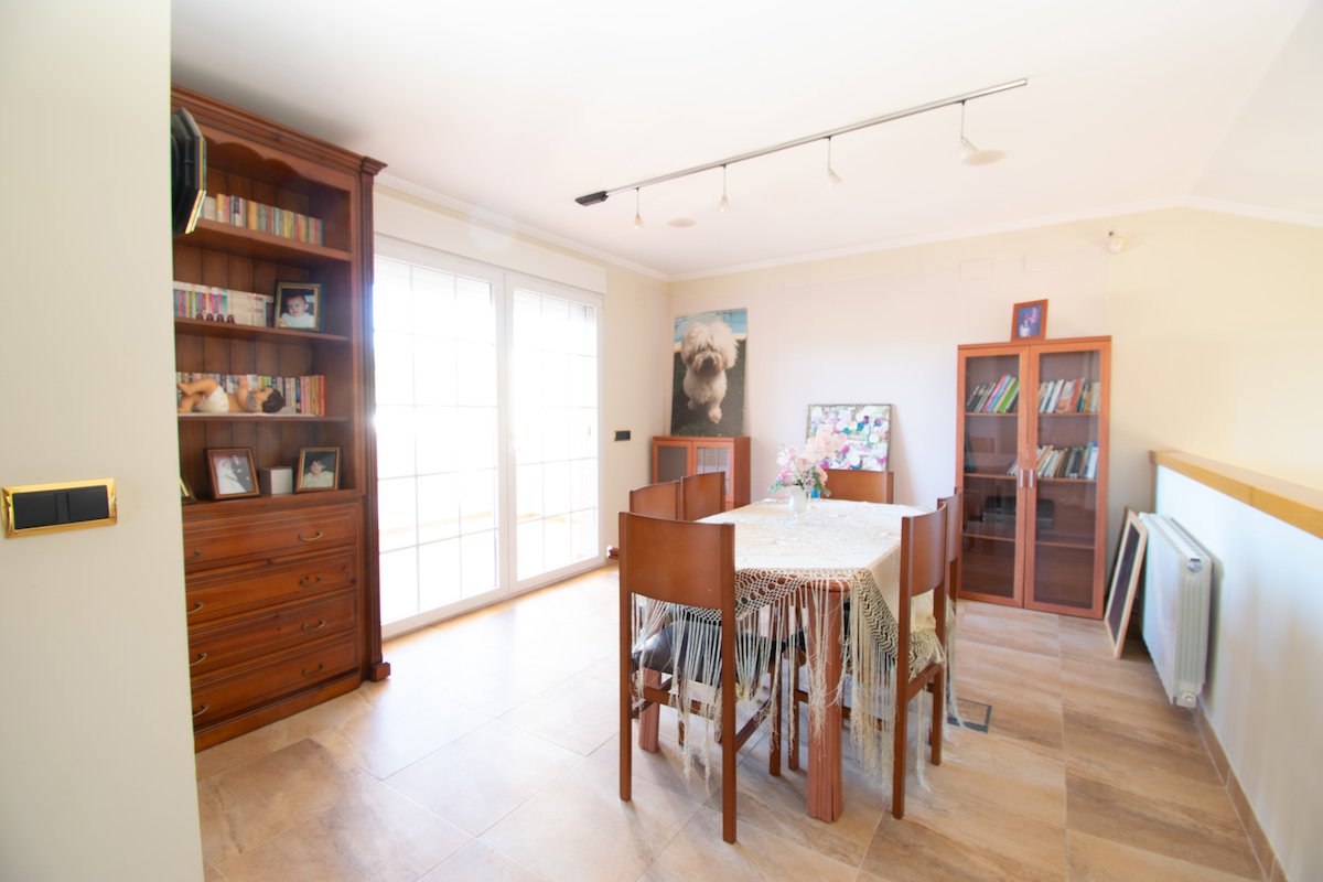 Property 2287 - Image 36