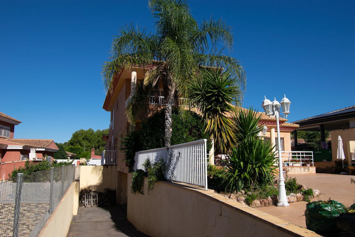 Property 2287 - Image 8