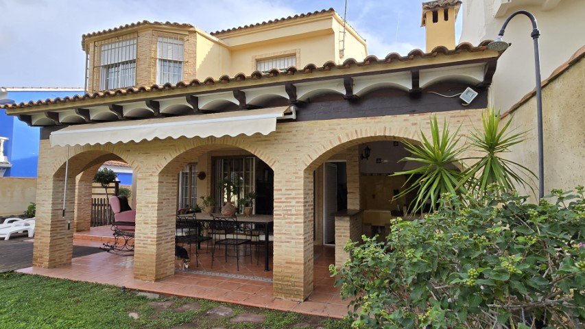 Property 2299 - Image 20