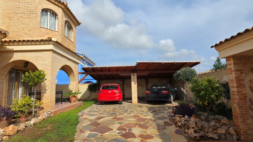 Property 2299 - Image 10