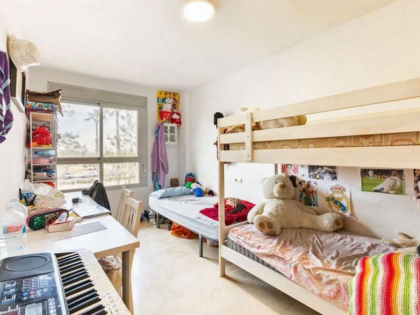 Property 2310 - Image 18