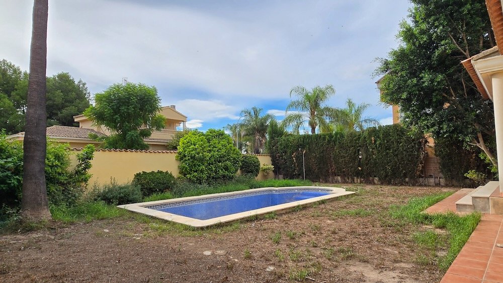 Property 2318 - Image 6