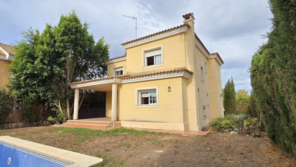 Property 2318 - Image 16