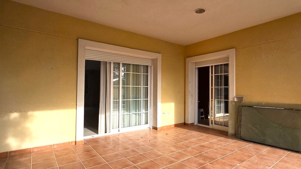 Property 2318 - Image 19