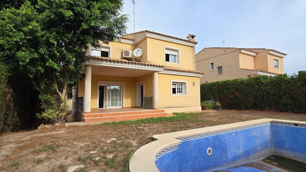 Property 2318 - Image 8