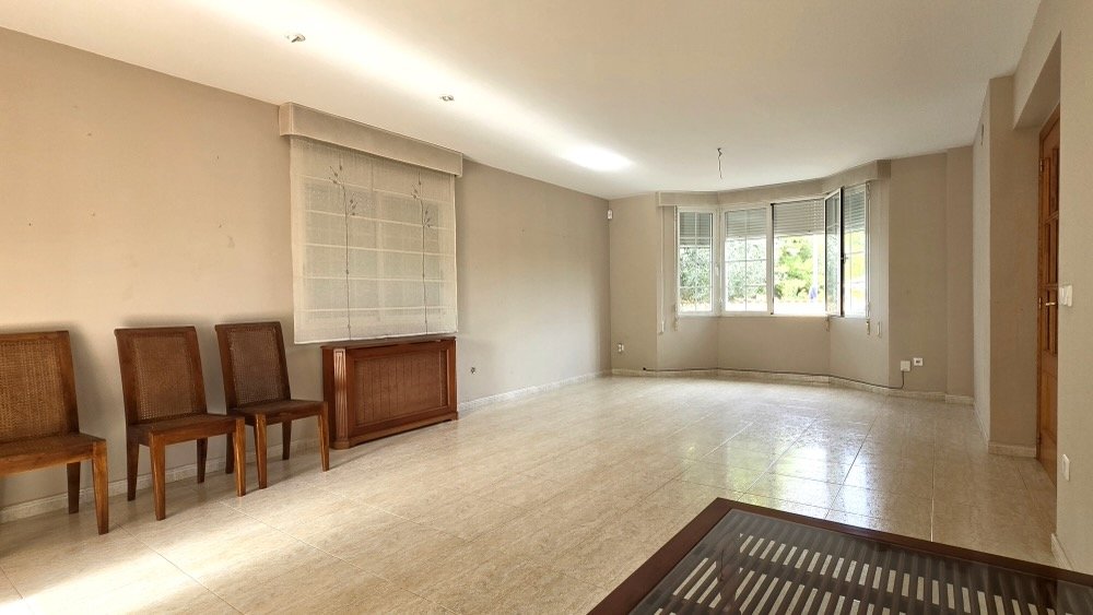 Property 2318 - Image 21